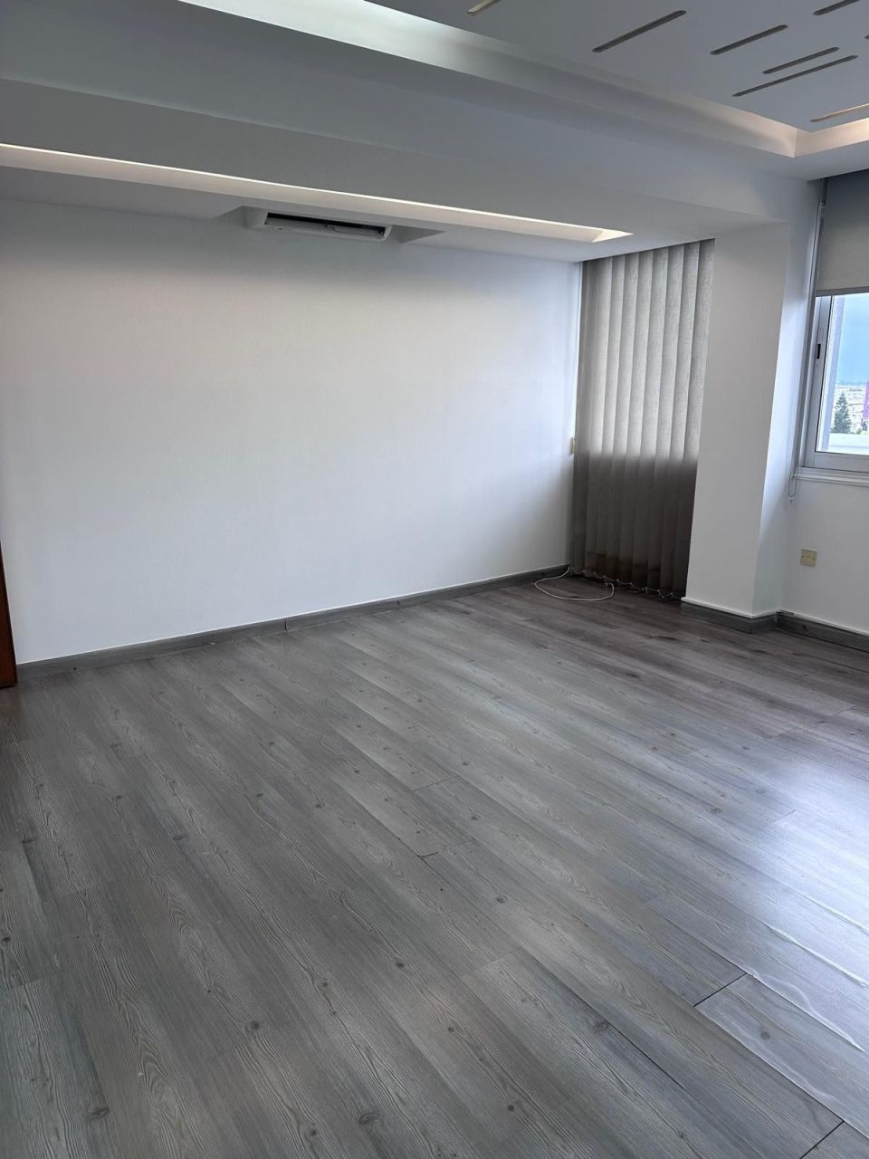 Ufficio a Limassol, Cipro, 120 m² - foto 2