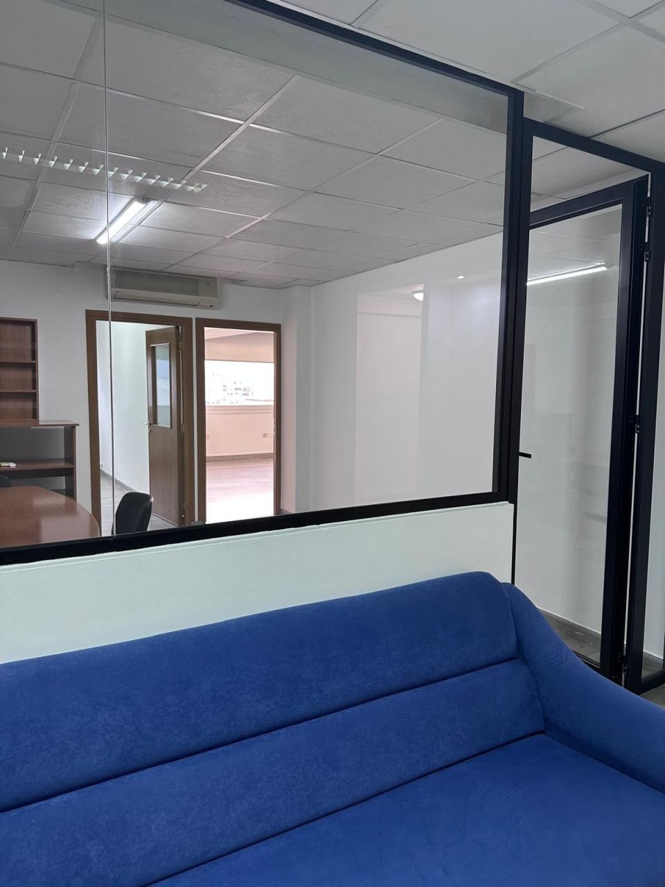 Ufficio a Limassol, Cipro, 120 m² - foto 12