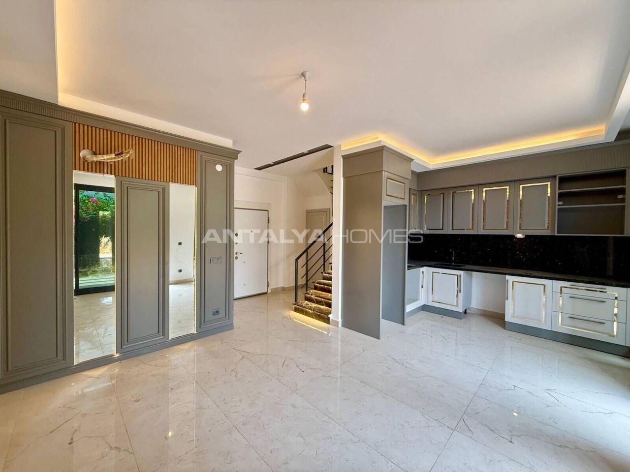 Apartamento en Alanya, Turquia, 160 m² - imagen 16