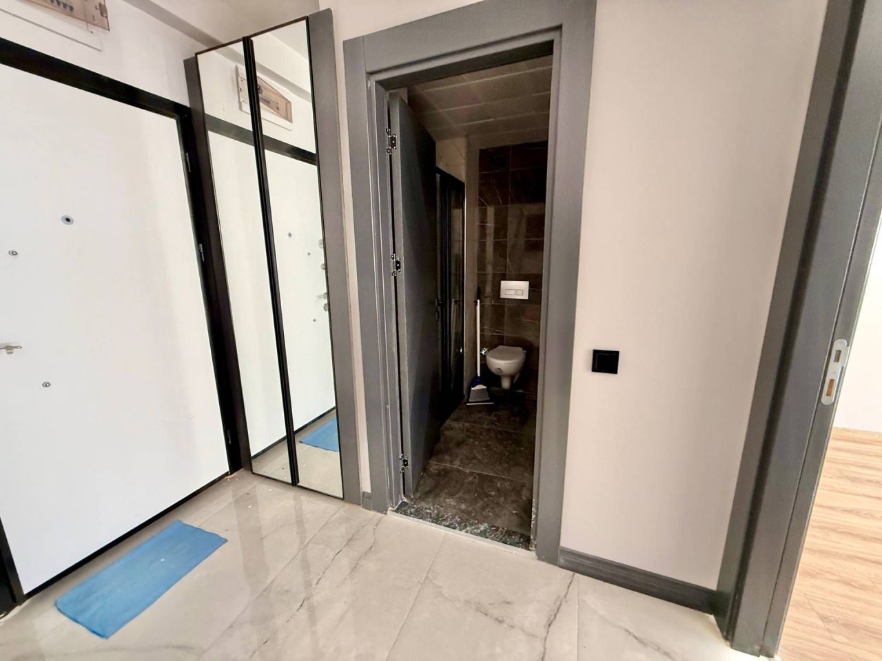 Piso en Mersin, Turquia, 65 m² - imagen 10