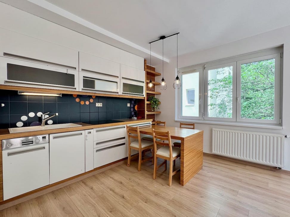 Apartment in Budapest, Hungary, 79 m² - picture 3