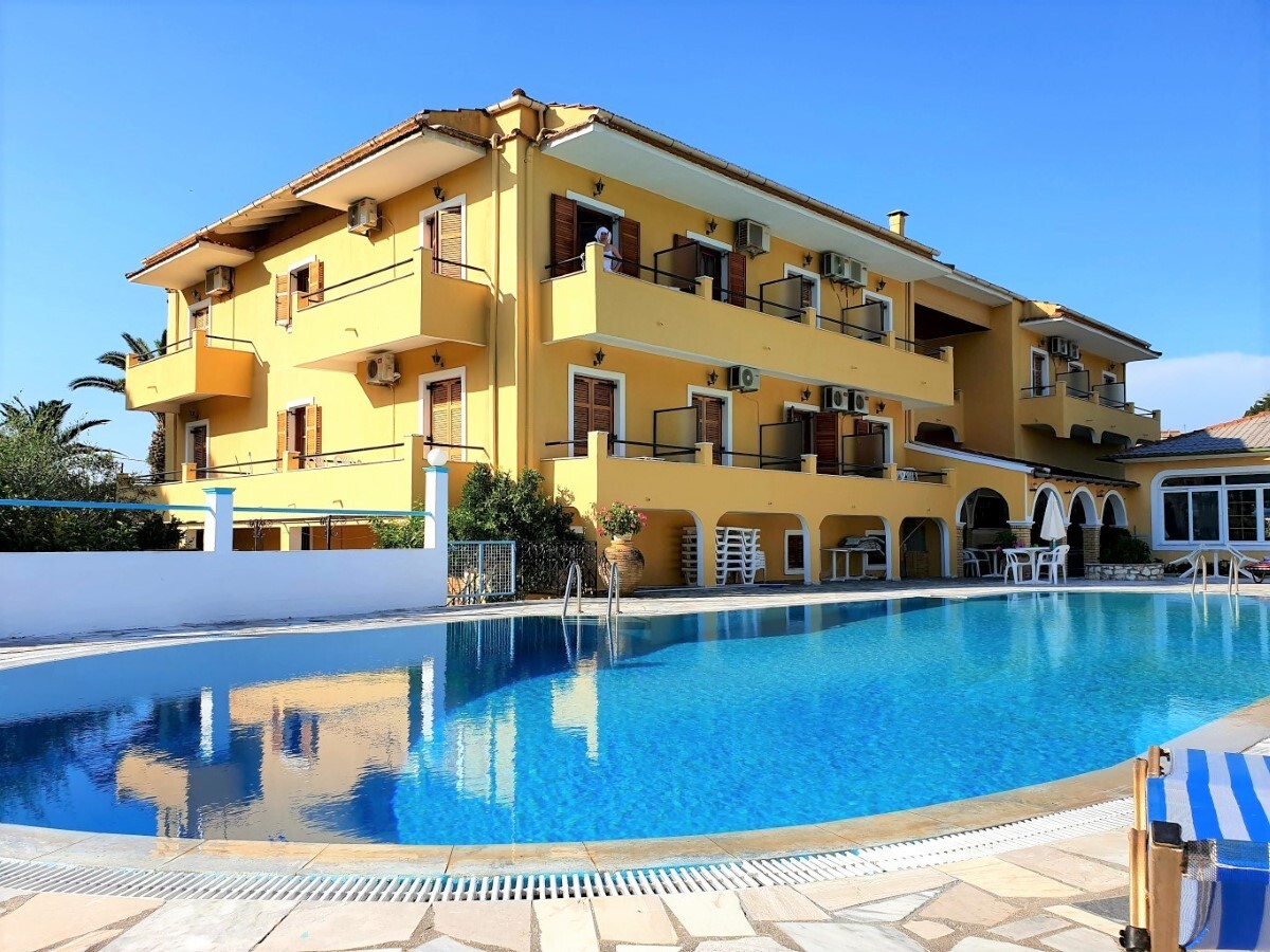 Hotel in Insel Korfu, Griechenland, 1 000 m² - Foto 1