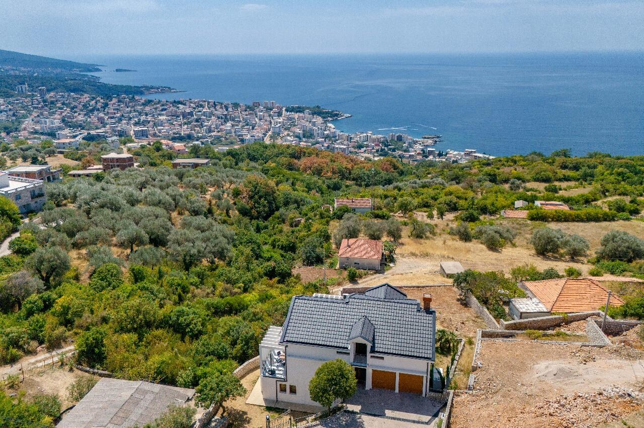 Haus in Dobra Voda, Montenegro, 406 m² - Foto 4