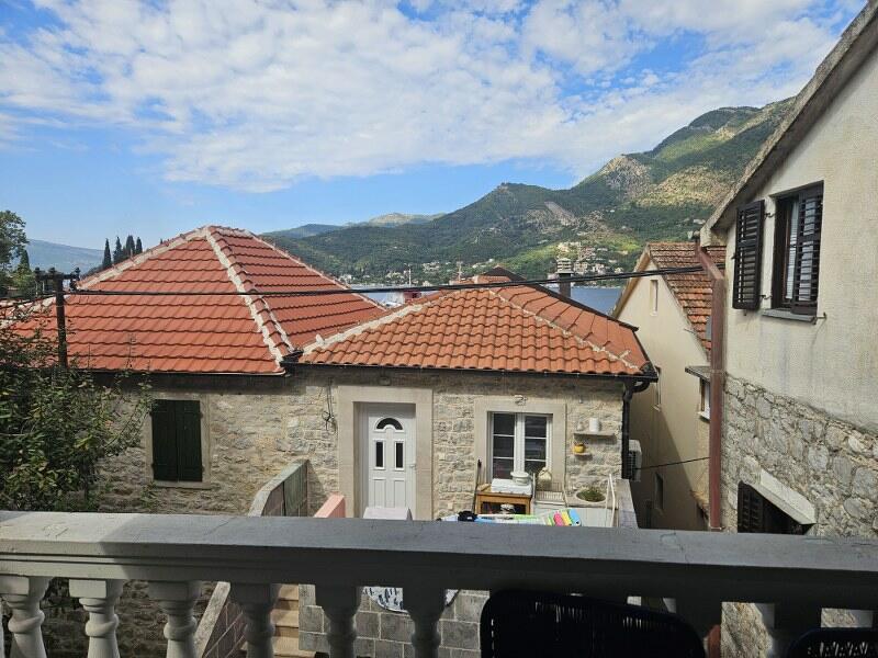 Haus in Tivat, Montenegro, 105 m² - Foto 13