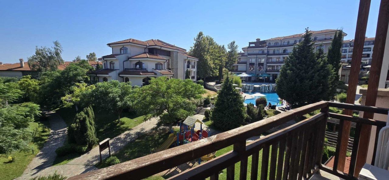 Apartment in Aheloy, Bulgaria, 39 m² - picture 1