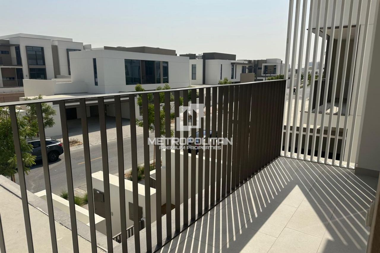 Villa en Dubái, EAU, 356 m² - imagen 9