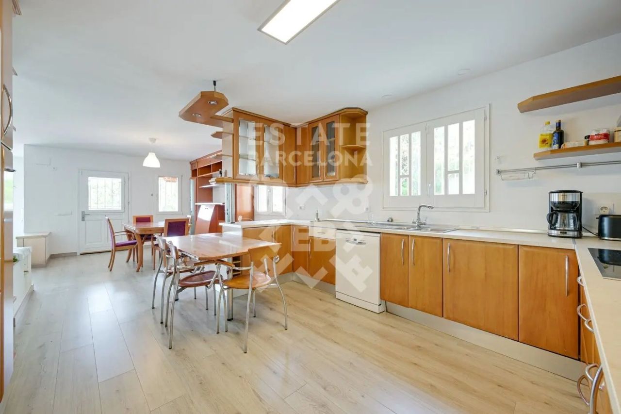 Casa a Lloret de Mar, Spagna, 397 m² - foto 7