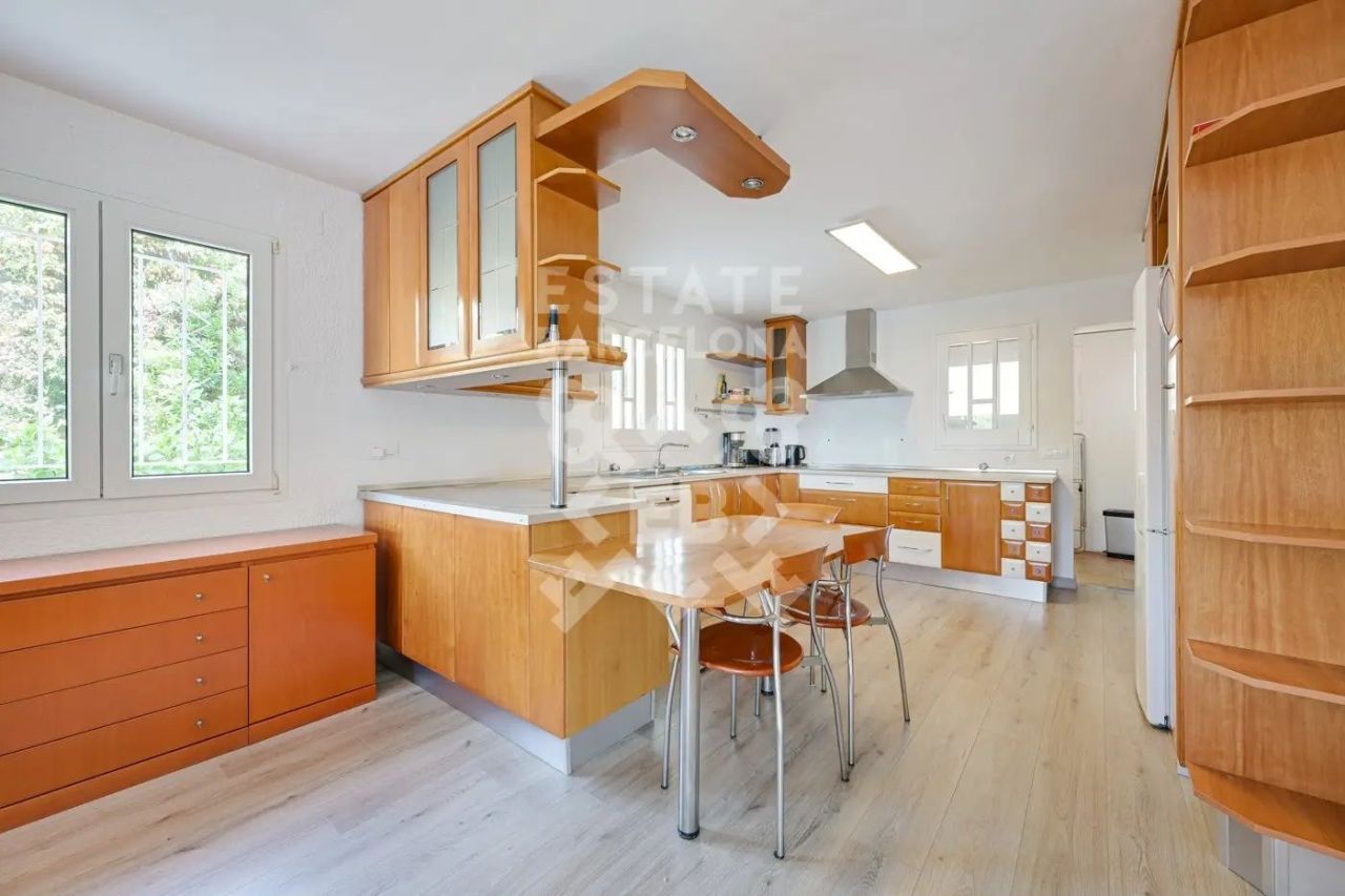 Casa a Lloret de Mar, Spagna, 397 m² - foto 17