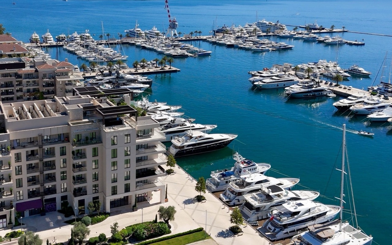 Wohnung in Tivat, Montenegro, 498 m² - Foto 2