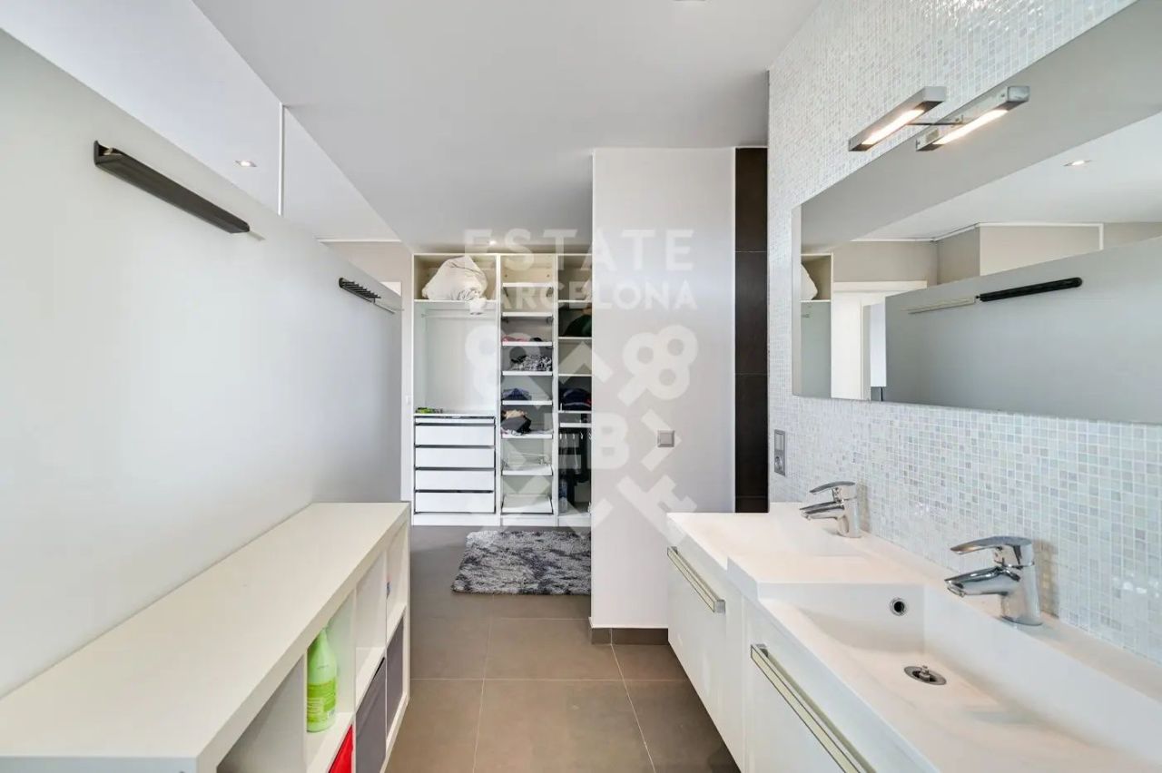 Villa à Tossa de Mar, Espagne, 455 m² - image 15