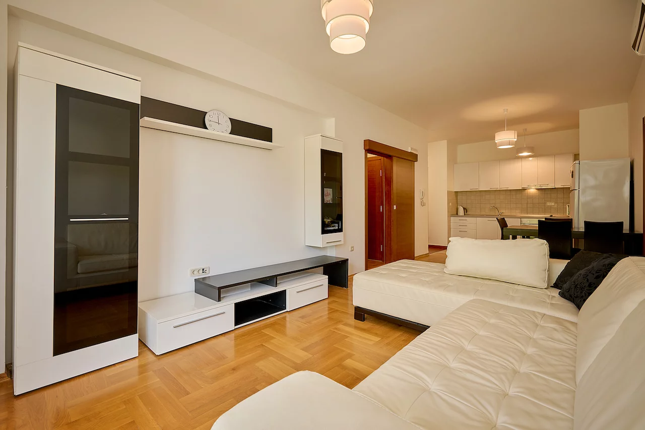 Piso en Becici, Montenegro, 68 m² - imagen 1