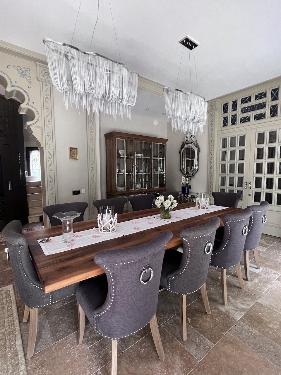 Villa en Budva, Montenegro, 550 m² - imagen 1