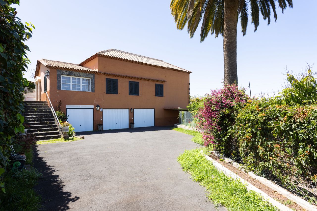 House in Puerto de la Cruz, Spain, 277 m² - picture 15