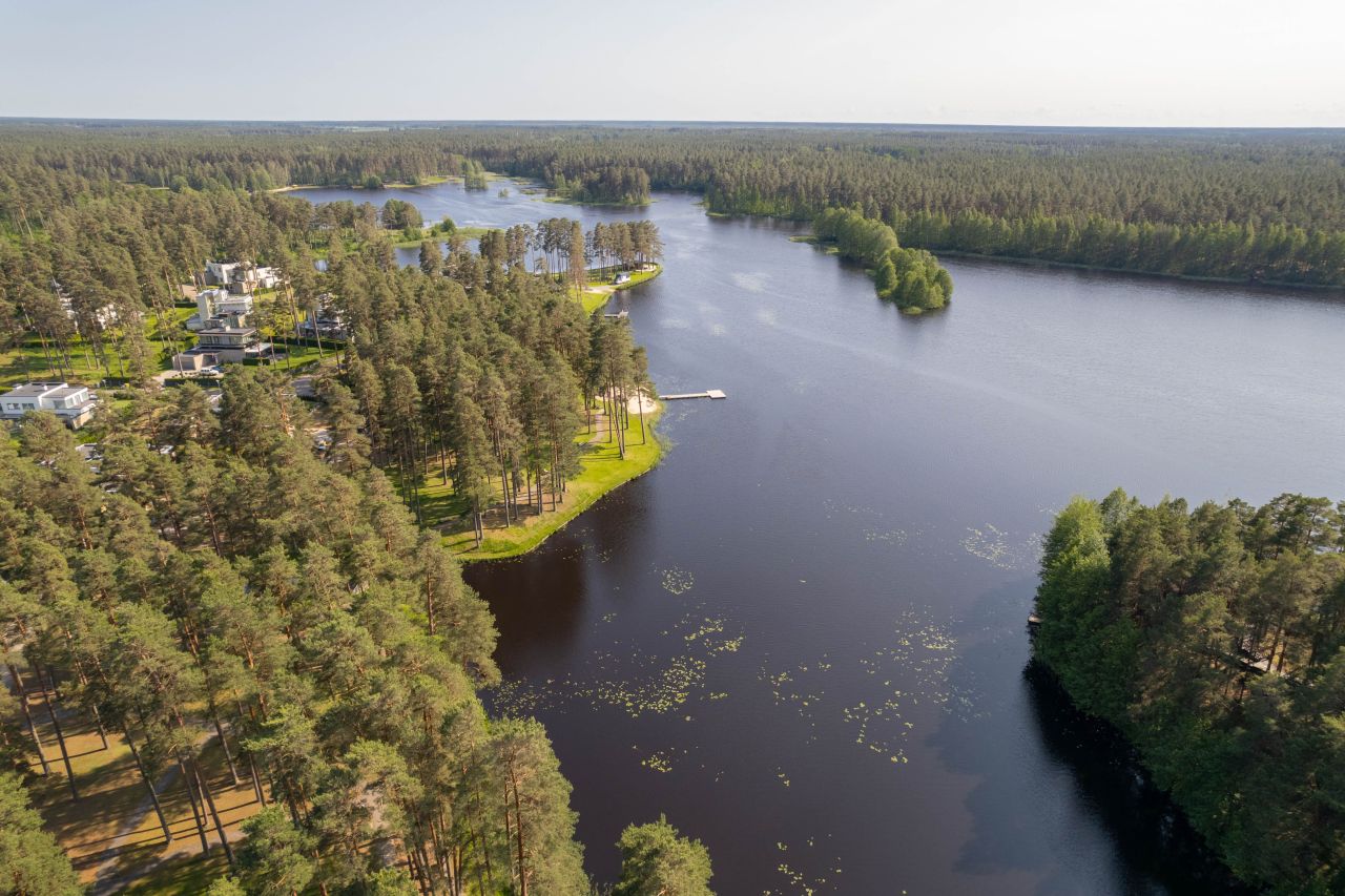 Cabaña en Municipio de Babīte, Letonia, 307.3 m² - imagen 2