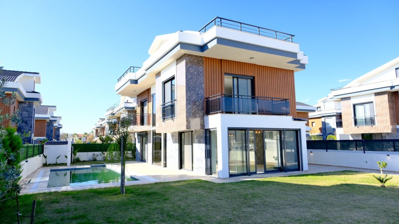Villa in Fethiye, Turkey, 236 m² - picture 1