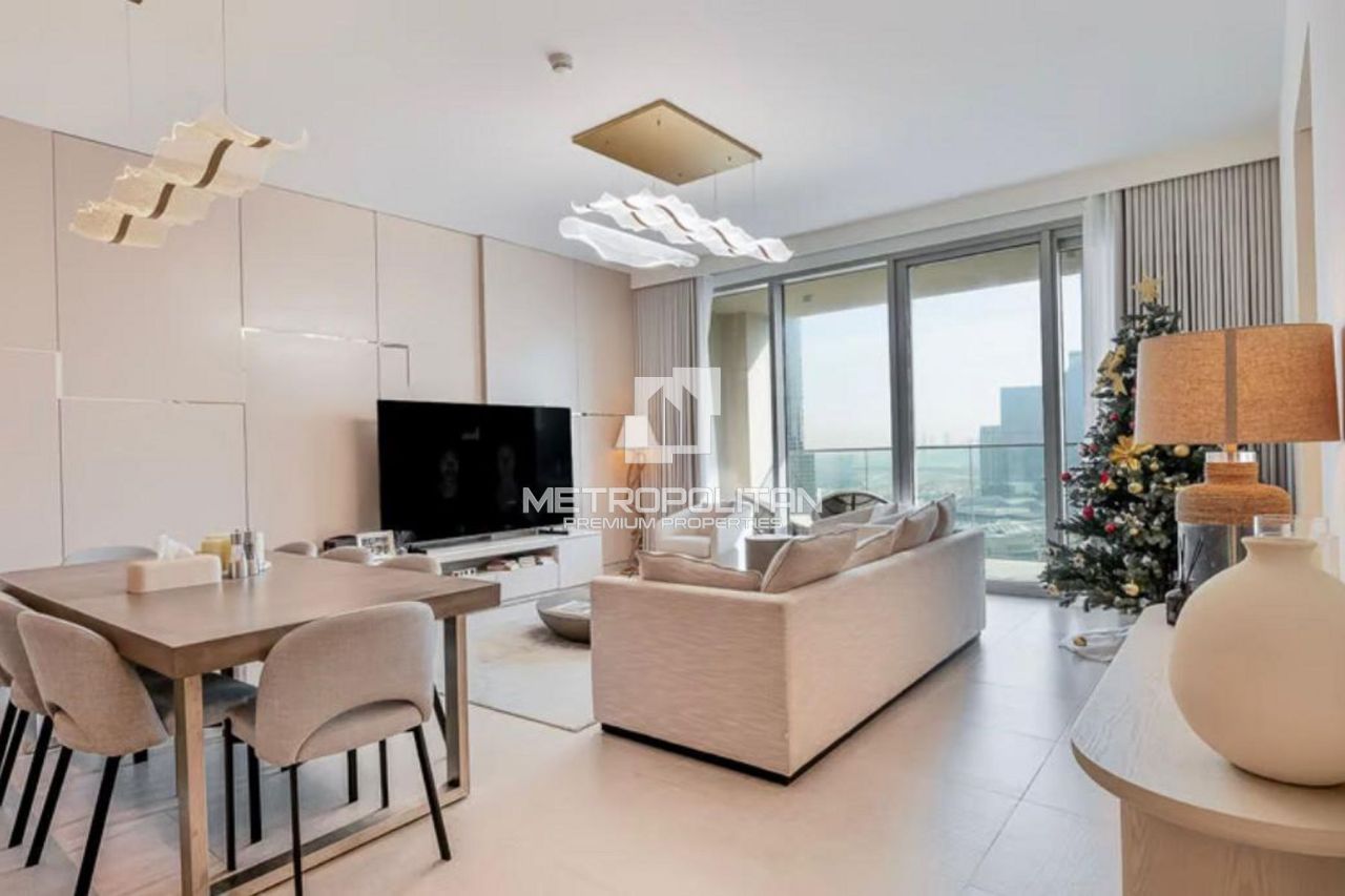 Apartment in Dubai, UAE, 155 m² - picture 1
