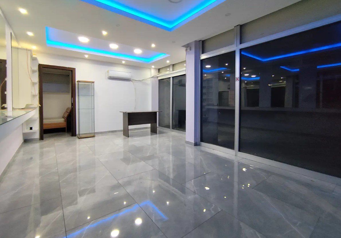Boutique à Agia Trias, Chypre - image 1
