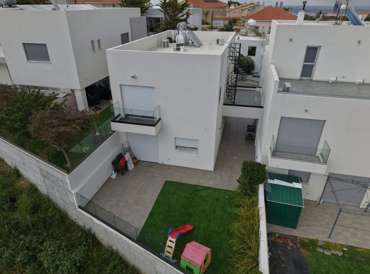 House in Limassol, Cyprus - picture 11