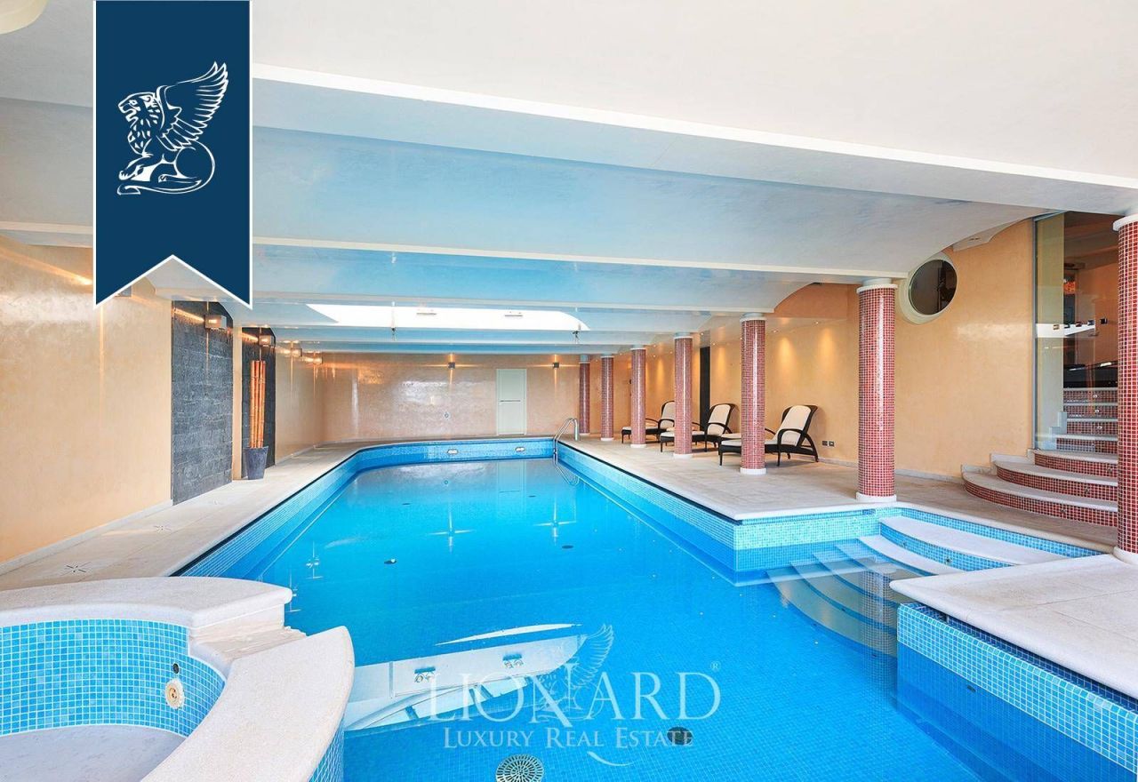 Villa à Bergame, Italie, 997 m² - image 10