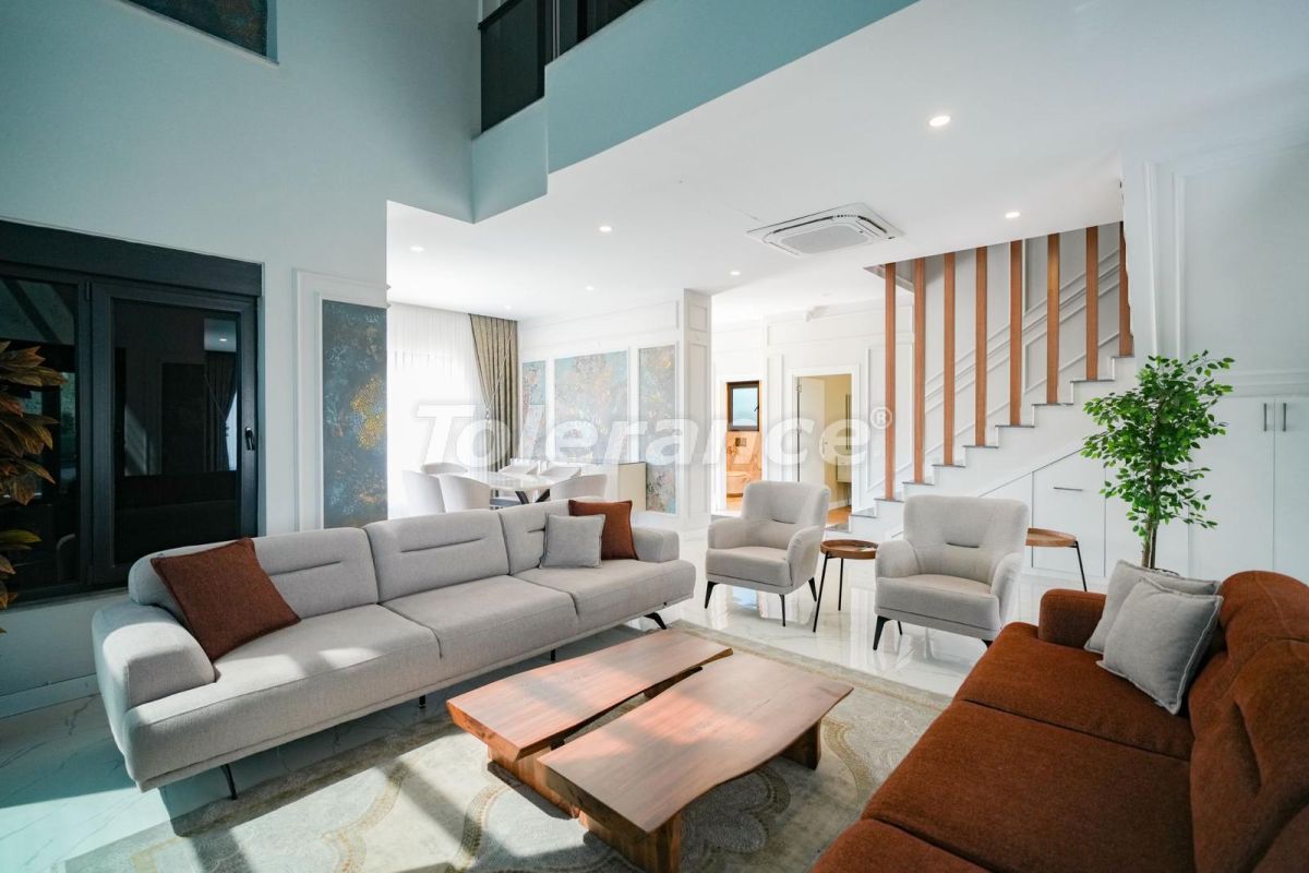 Villa en Antalya, Turquia, 290 m² - imagen 2
