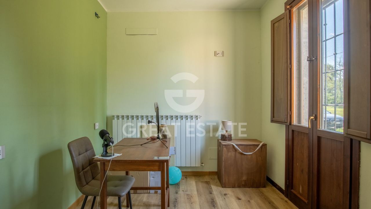 Haus in Castiglione del Lago, Italien, 258.55 m² - Foto 13