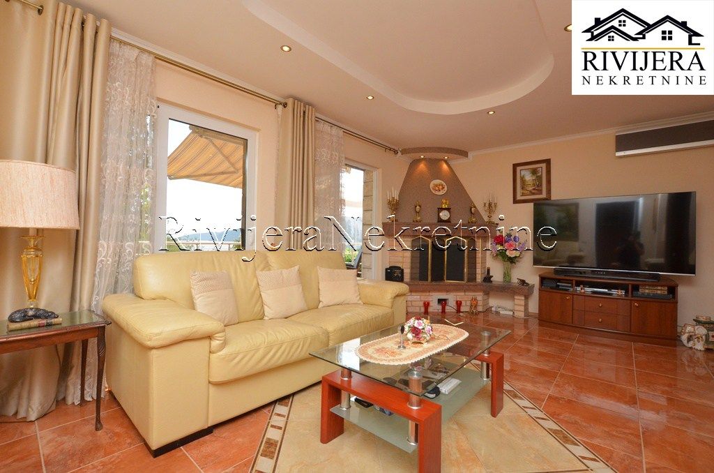 Maison à Herceg-Novi, Monténégro, 180 m² - image 8