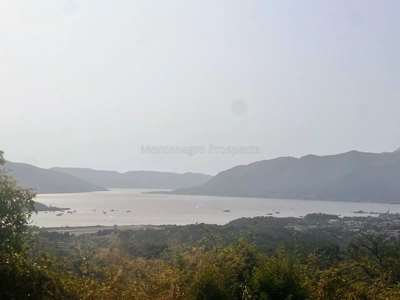 Land in Kavac, Montenegro, 5 947 m² - picture 1