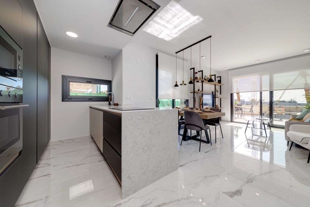 Apartment in San Miguel de Salinas, Spanien, 90 m² - Foto 9