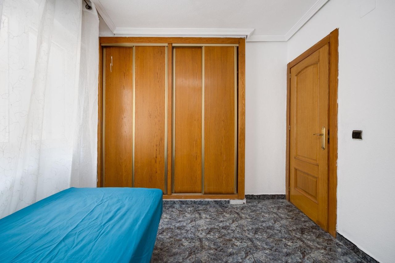 Appartamento a Torrevieja, Spagna, 93 m² - foto 11