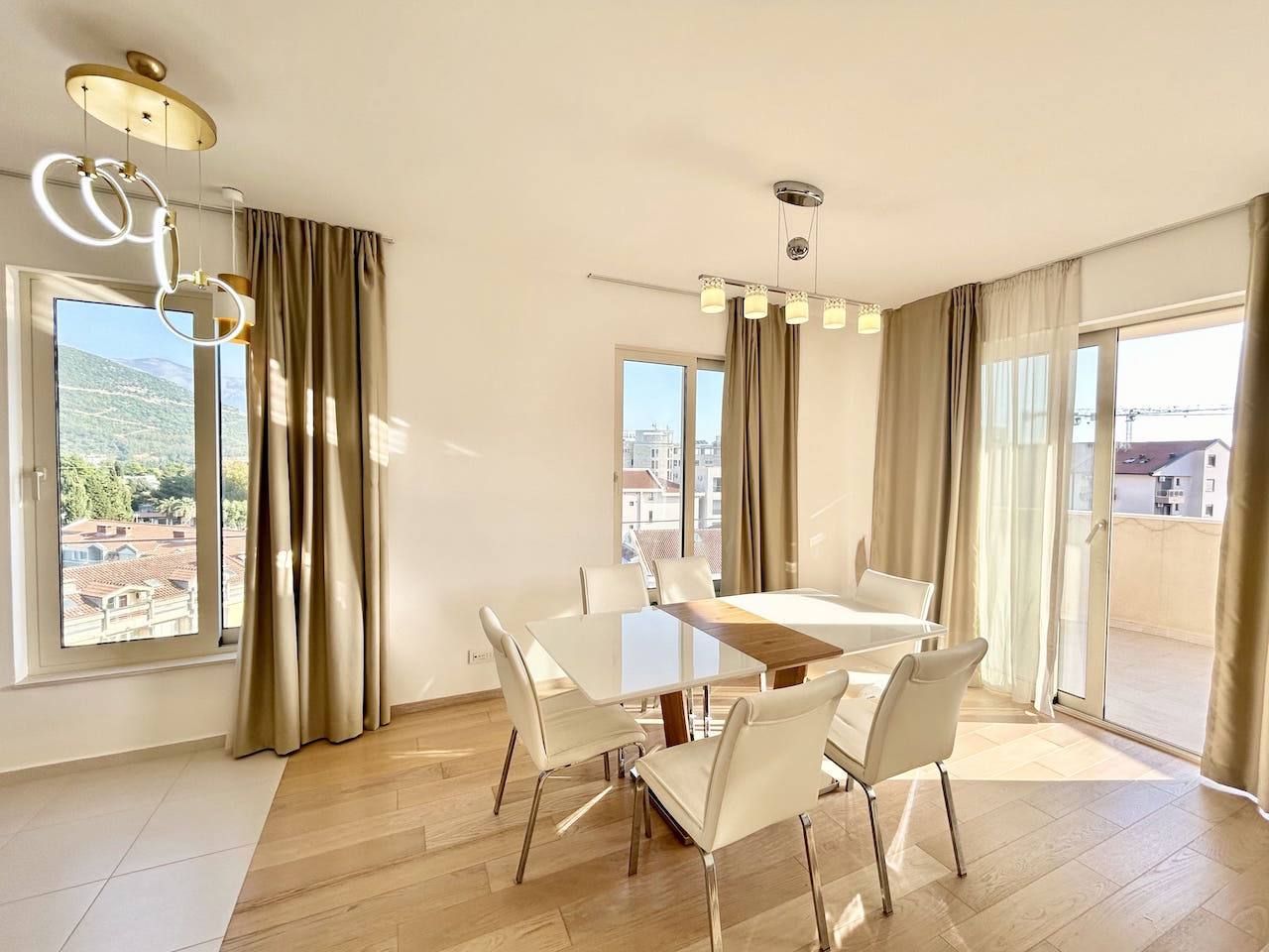Appartement à Budva, Monténégro, 71 m² - image 1