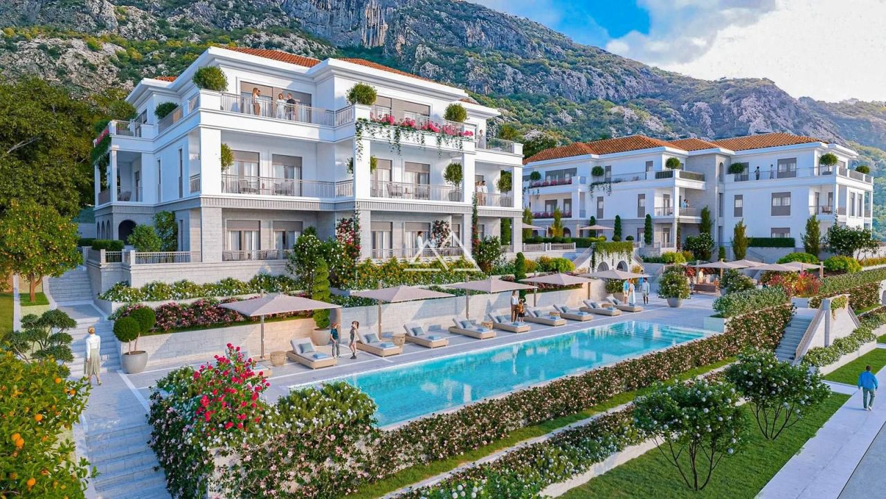 Apartment in Dobrota, Montenegro, 53 m² - picture 1