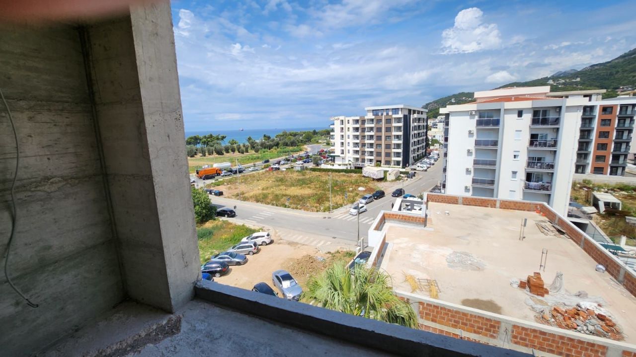 Piso en el Bar, Montenegro, 47 m² - imagen 1