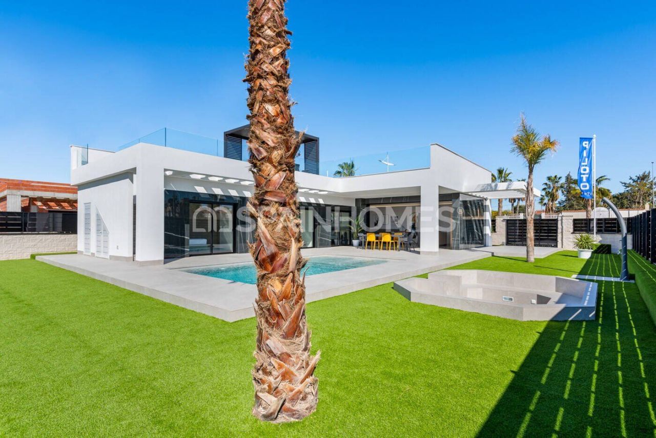 Villa in Algorfa, Spain, 130 m² - picture 1