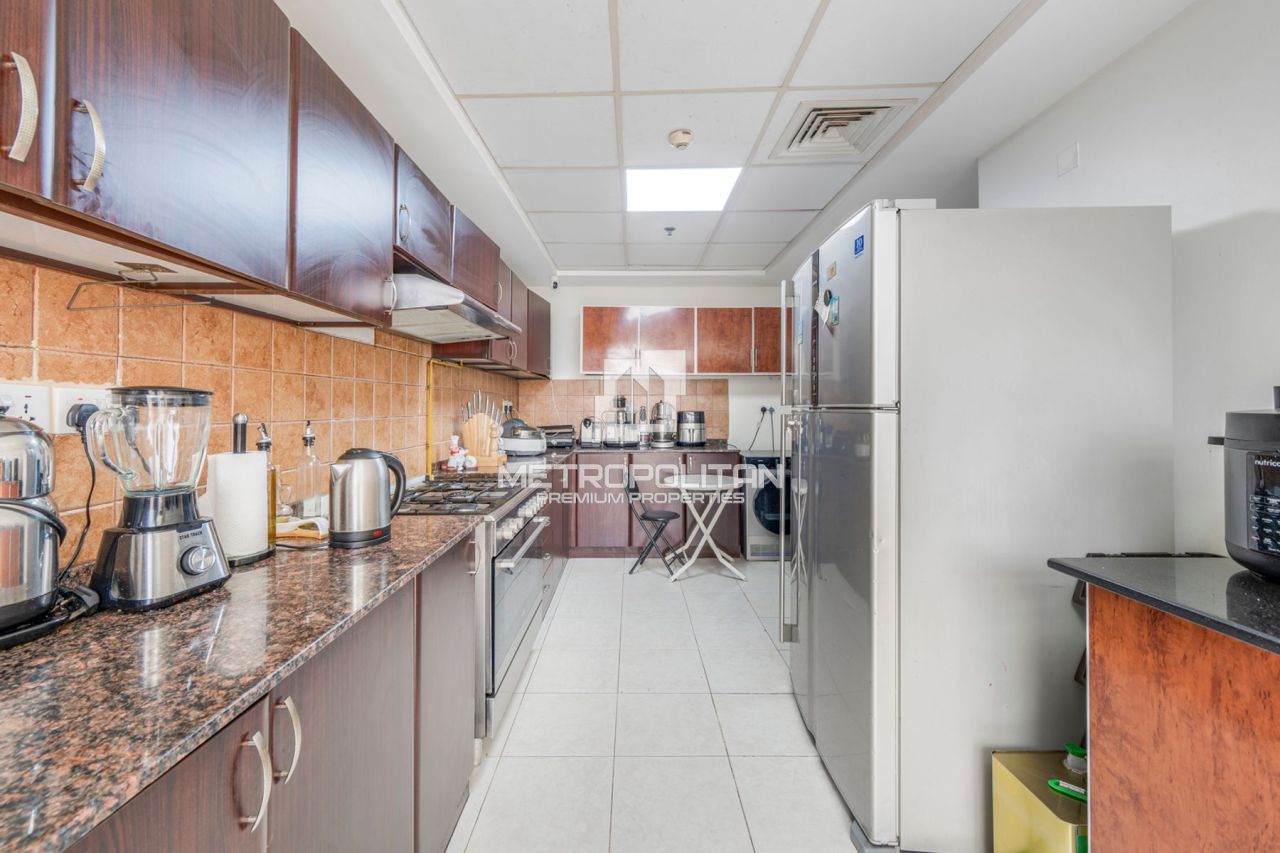 Apartment in Dubai, UAE, 267 m² - picture 11