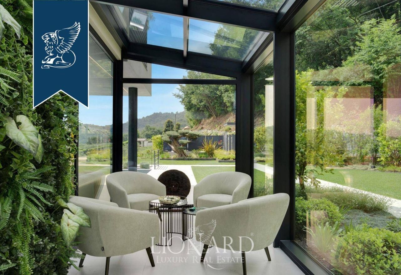 Villa in Salo, Italy, 700 m² - picture 9