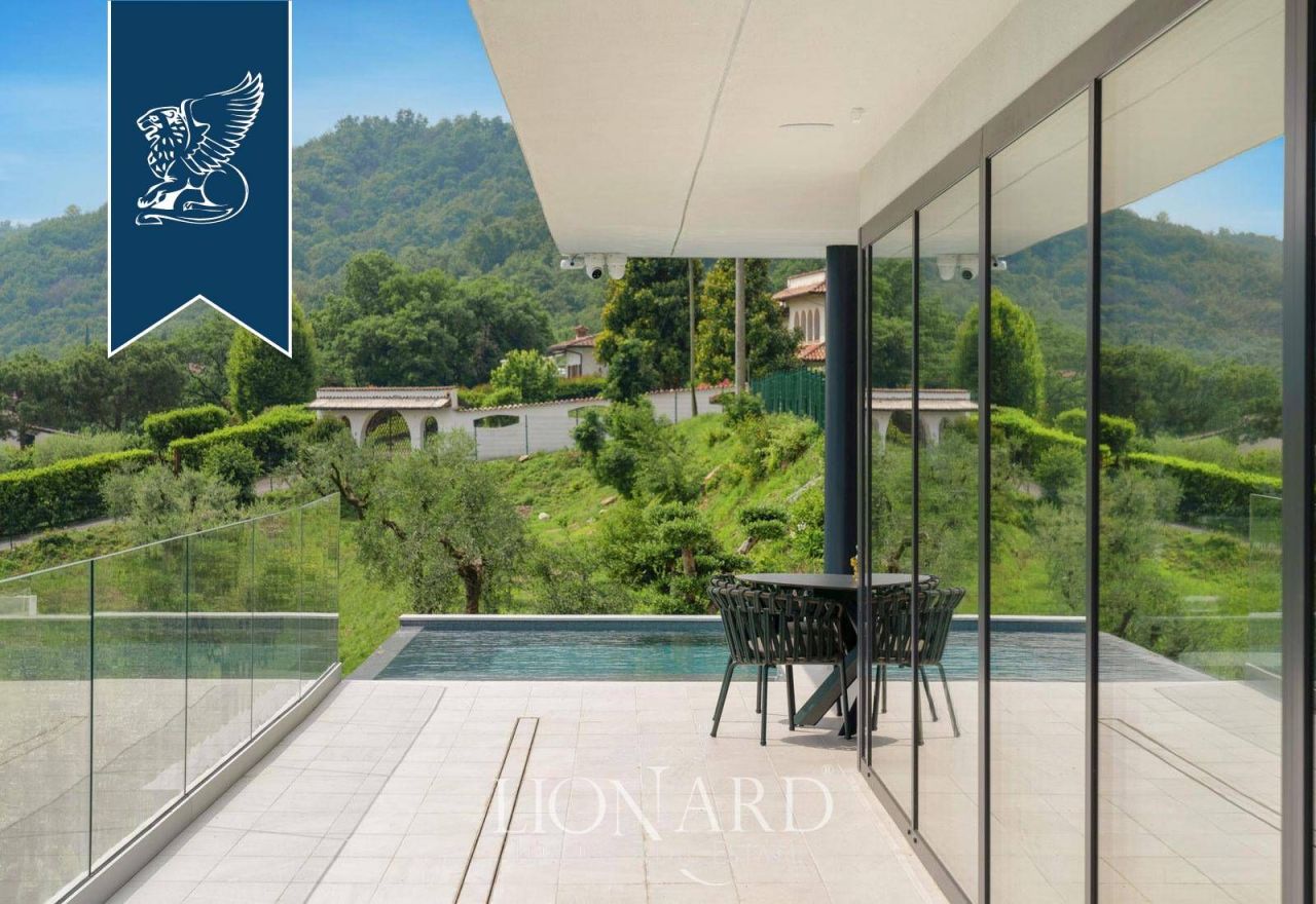 Villa in Salo, Italy, 700 m² - picture 10