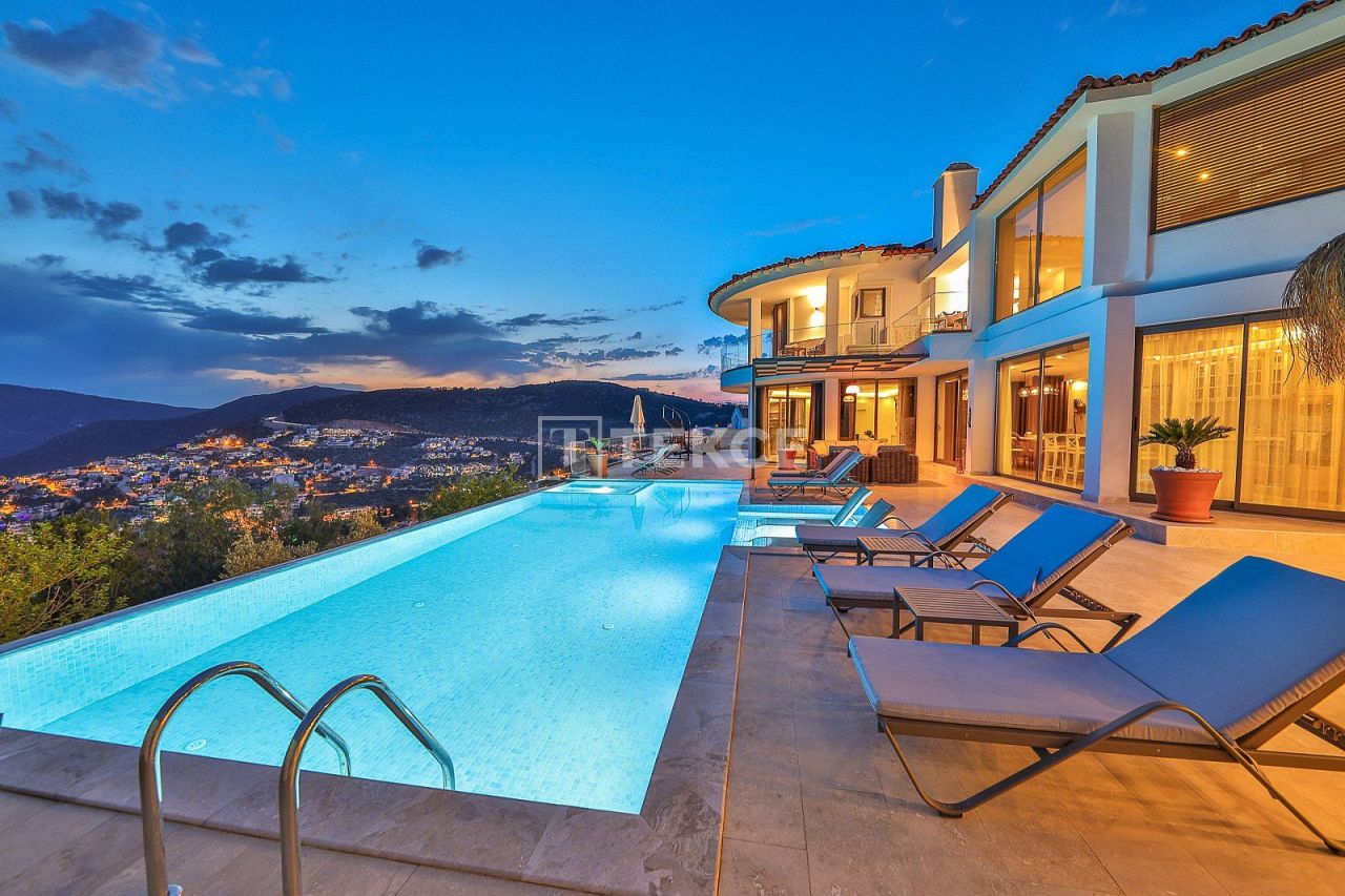 Villa a Kalkan, Turchia, 290 m² - foto 3