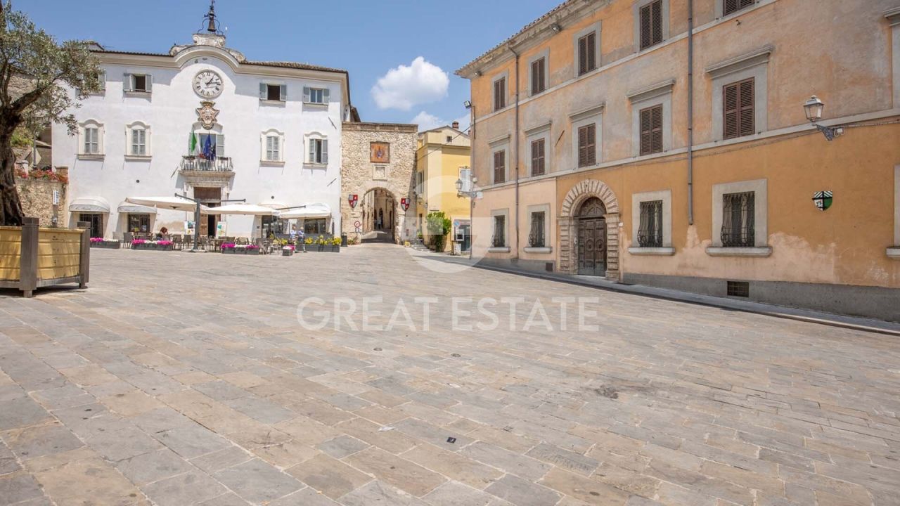 Castle in San Gemini, Italy, 1 665.45 m² - picture 1
