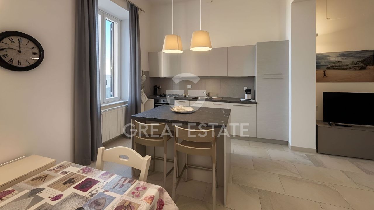 Villa en San Vincenzo, Italia, 757.25 m² - imagen 11