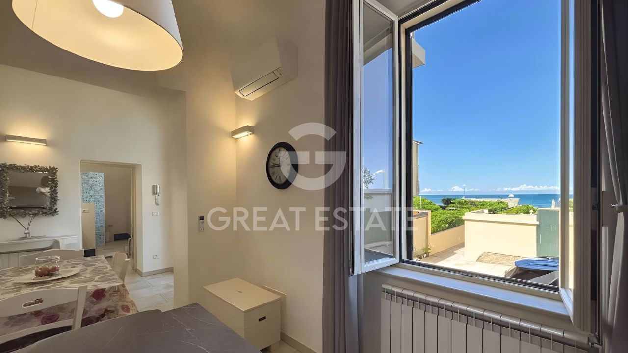 Villa en San Vincenzo, Italia, 757.25 m² - imagen 12