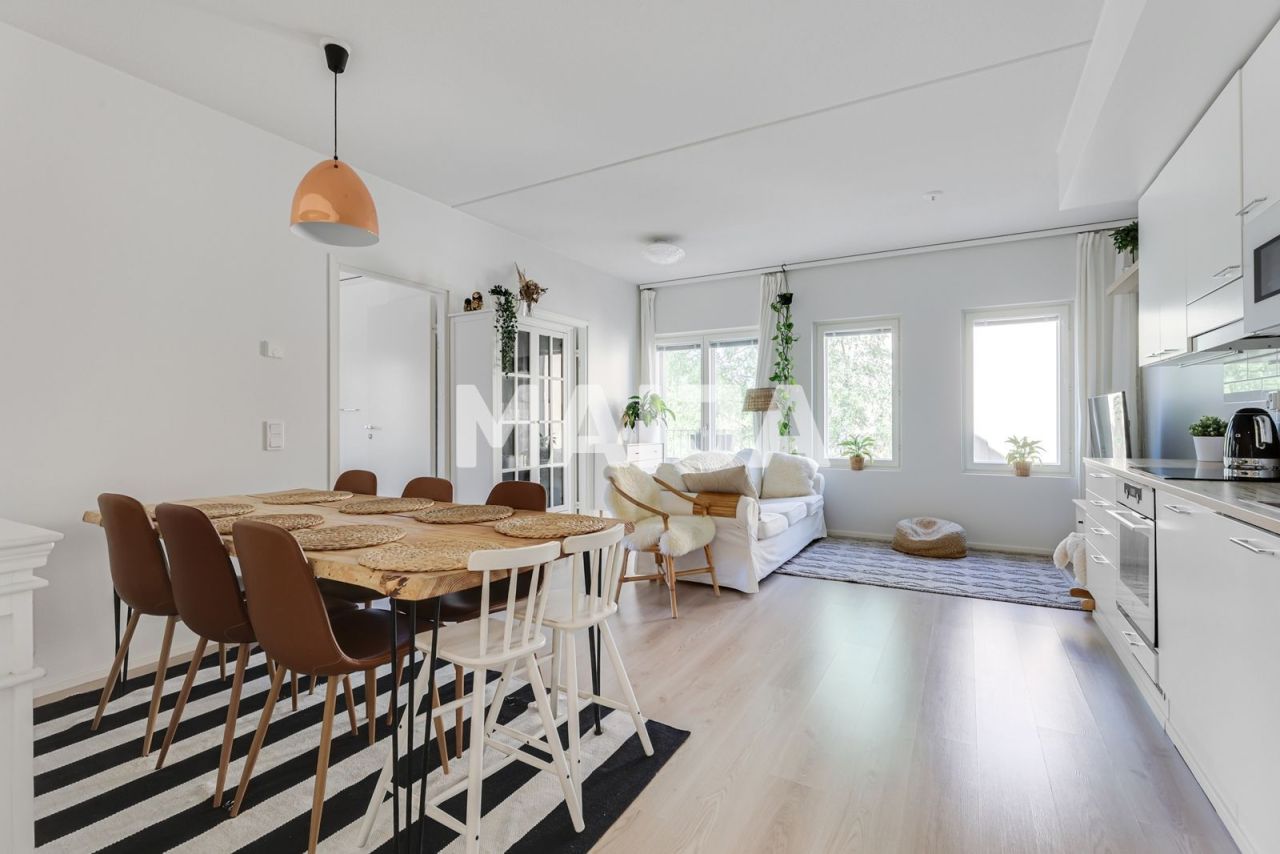 Apartment in Helsinki, Finland, 58.5 m² - picture 1