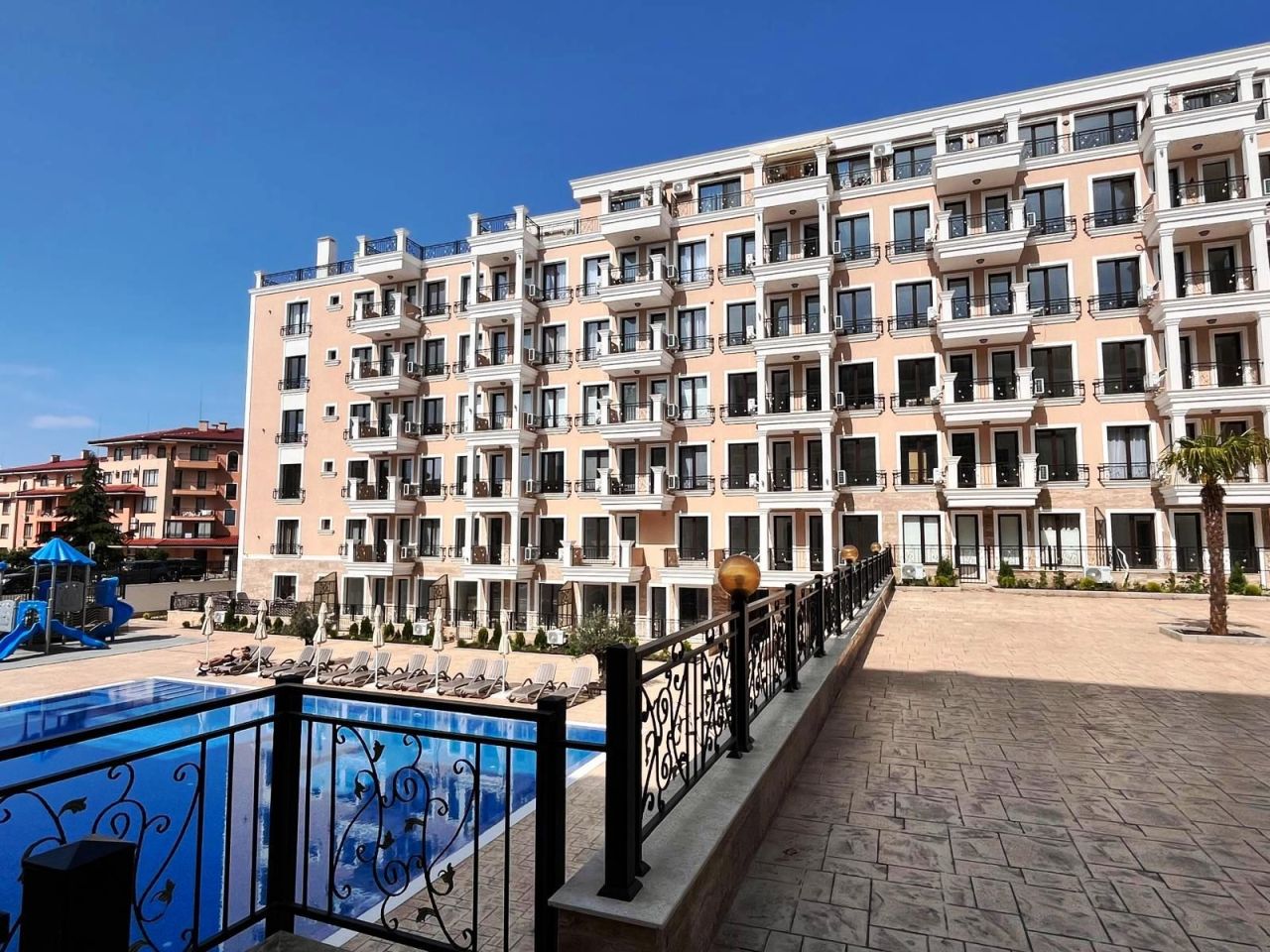 Flat in Sveti Vlas, Bulgaria, 50 m² - picture 17