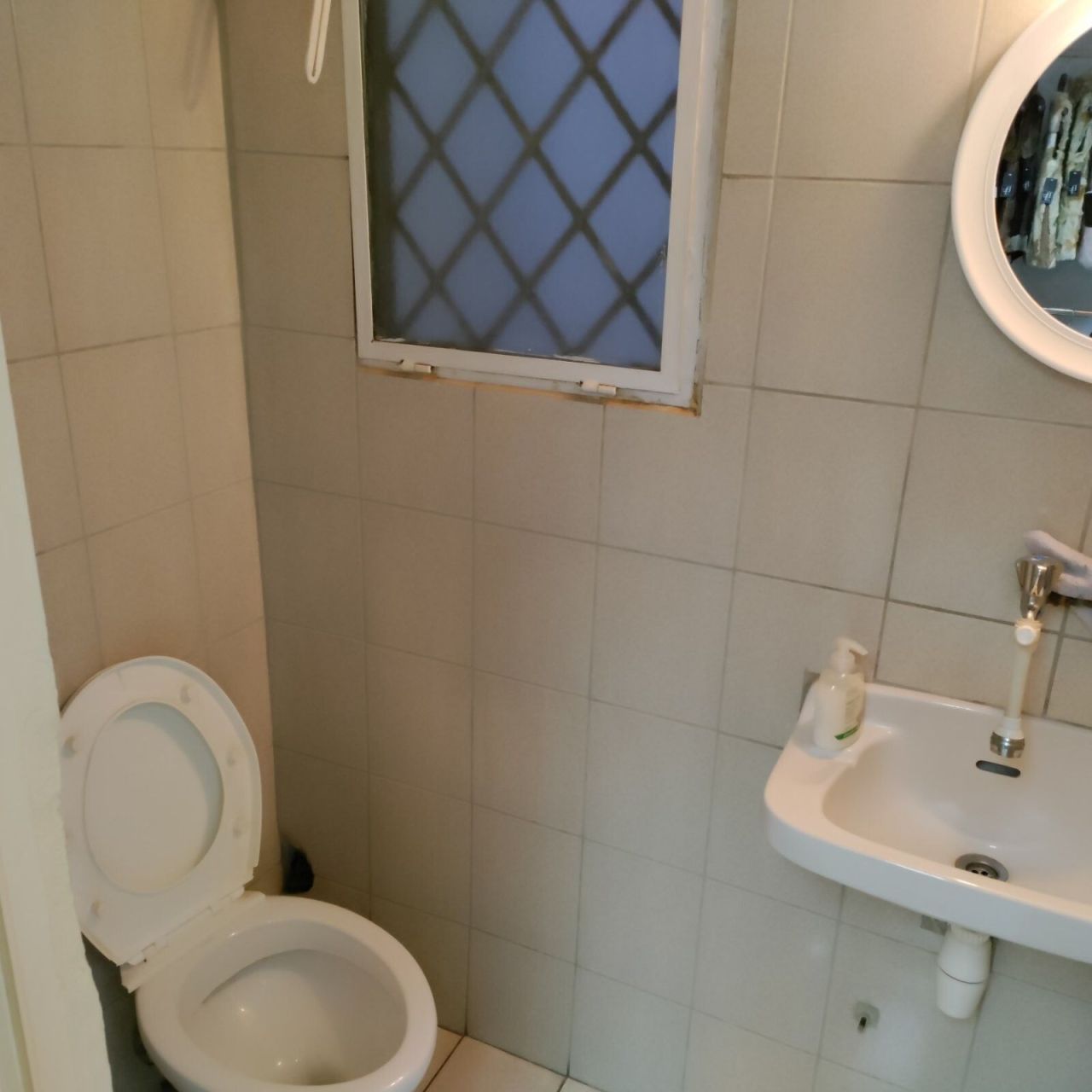 Commercial property in Athens, Greece, 100 m² - picture 3