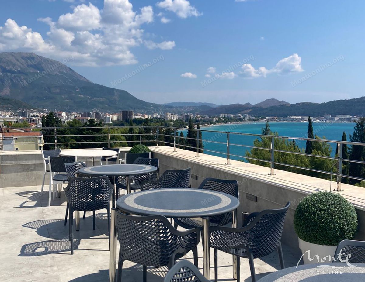 Hotel in Bar, Montenegro, 735 m² - Foto 1
