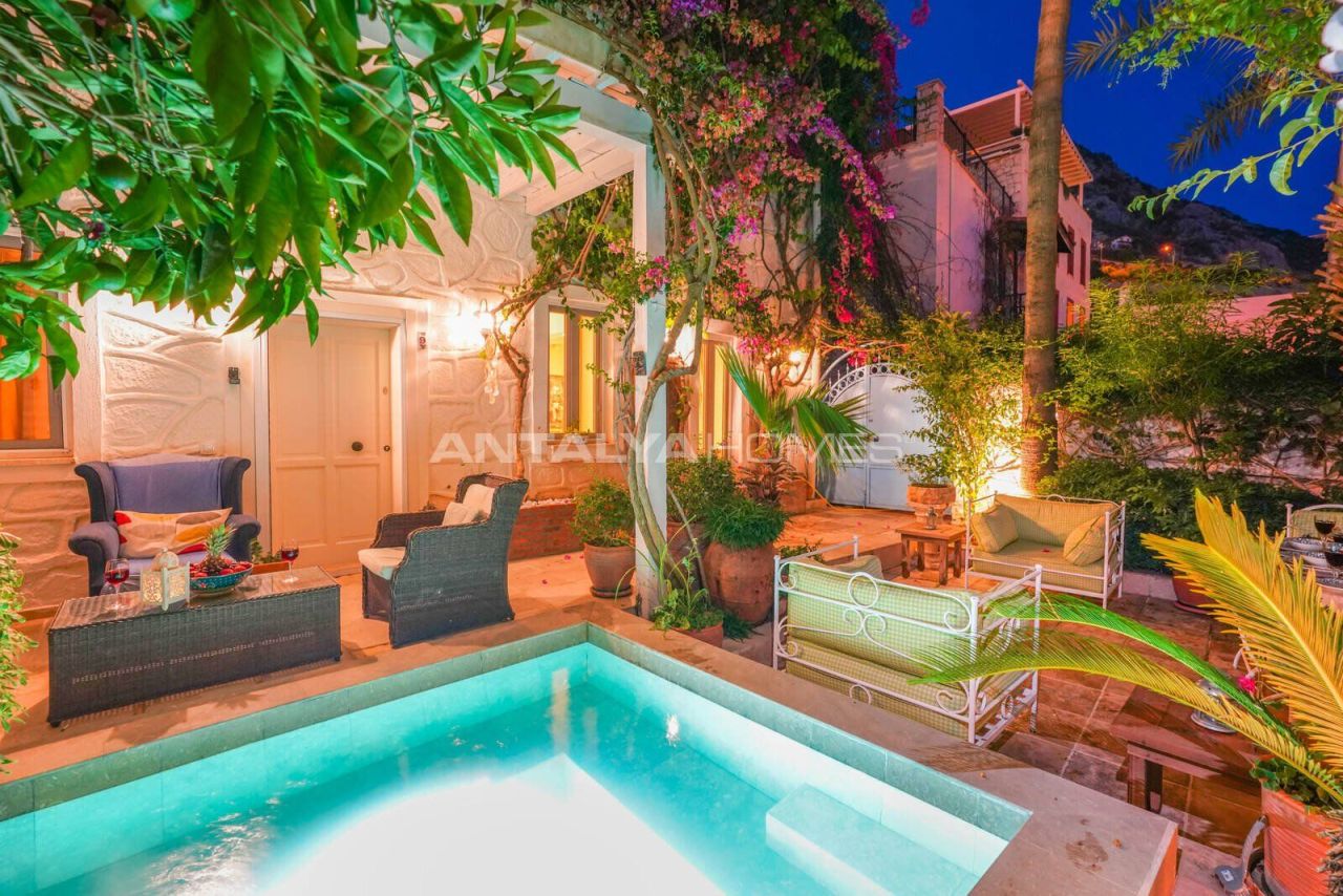 Villa in Kalkan, Türkei, 180 m² - Foto 1