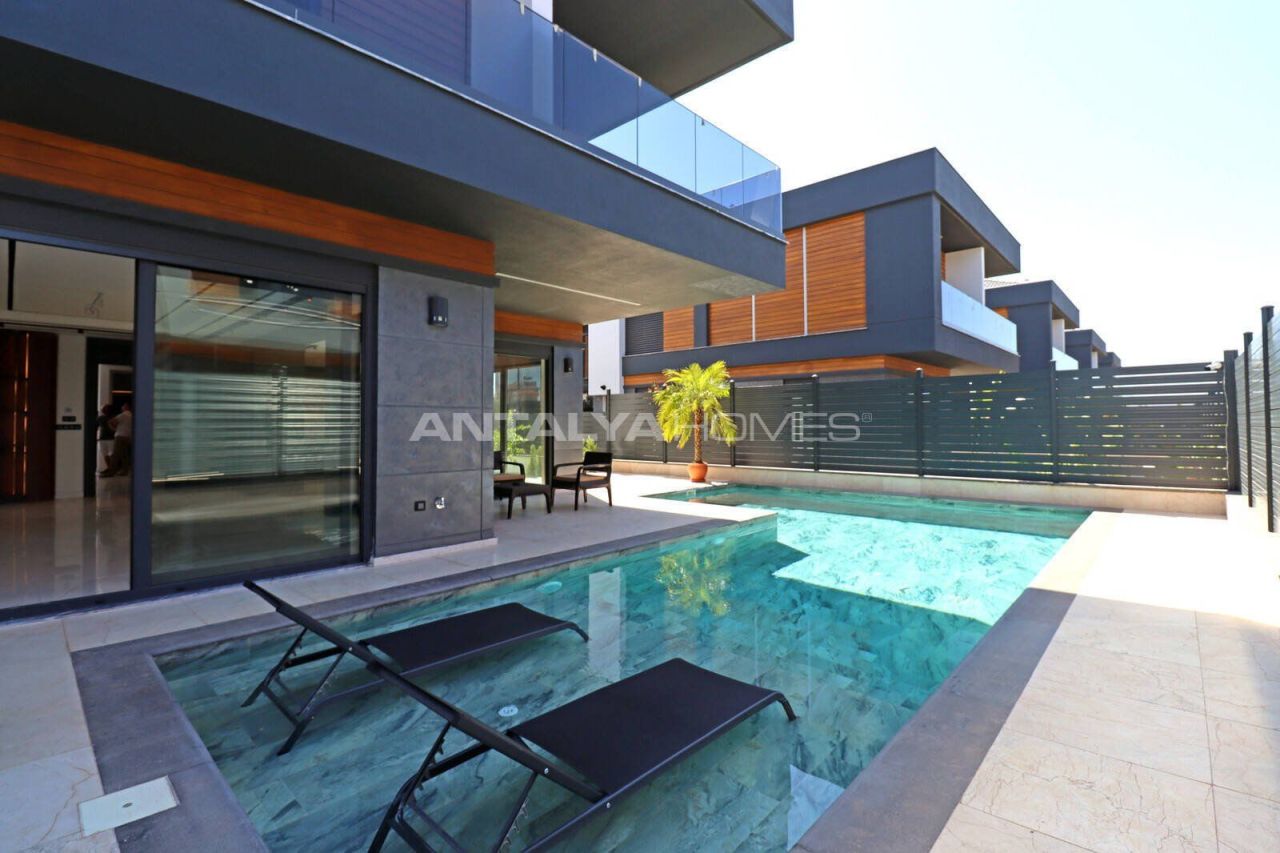 Villa à Antalya, Turquie, 320 m² - image 8