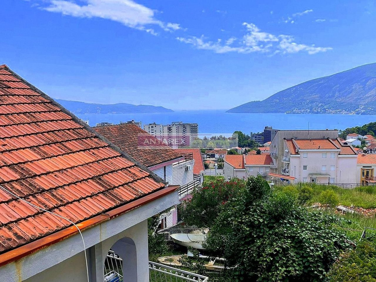 Apartment in Herceg-Novi, Montenegro, 51 m² - Foto 1