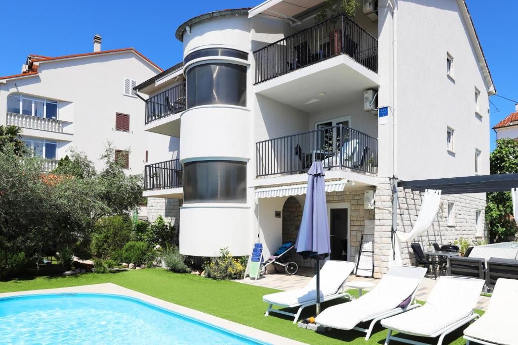 Hotel Malinska, Kroatien, 400 m² - Foto 1