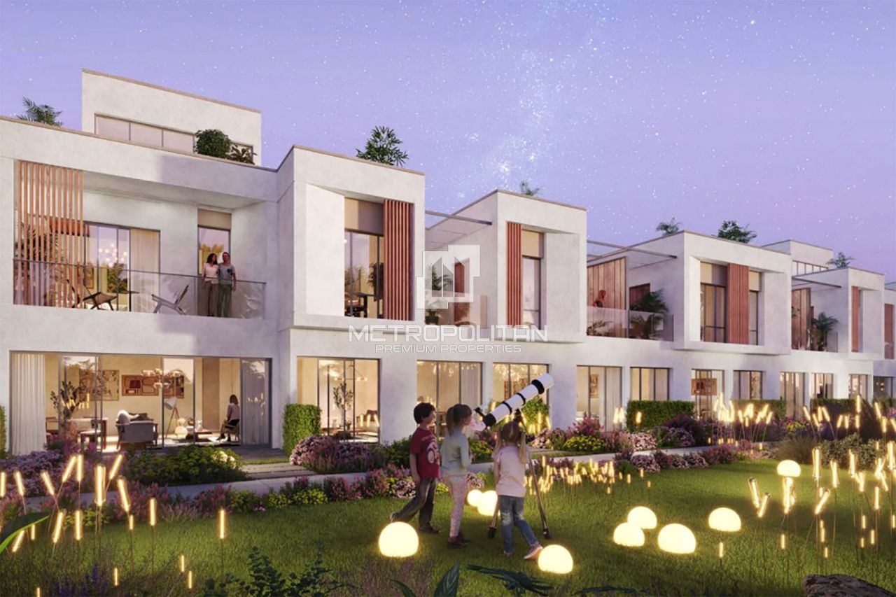 Townhouse in Dubai, UAE, 144 m² - picture 1