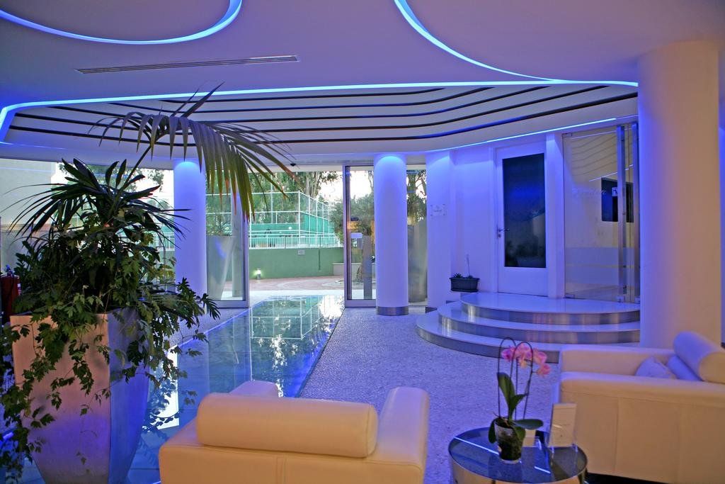 Apartment in Germasogeia, Cyprus - picture 2